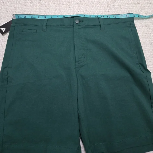 Adidas Men's Green Golf Shorts Go-To 5-Pocket Shorts Size 36 - Picture 6 of 9